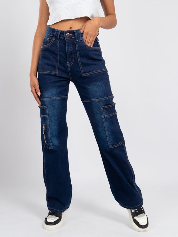 Cargo Jean Bota recta con bolsillos laterales 3053