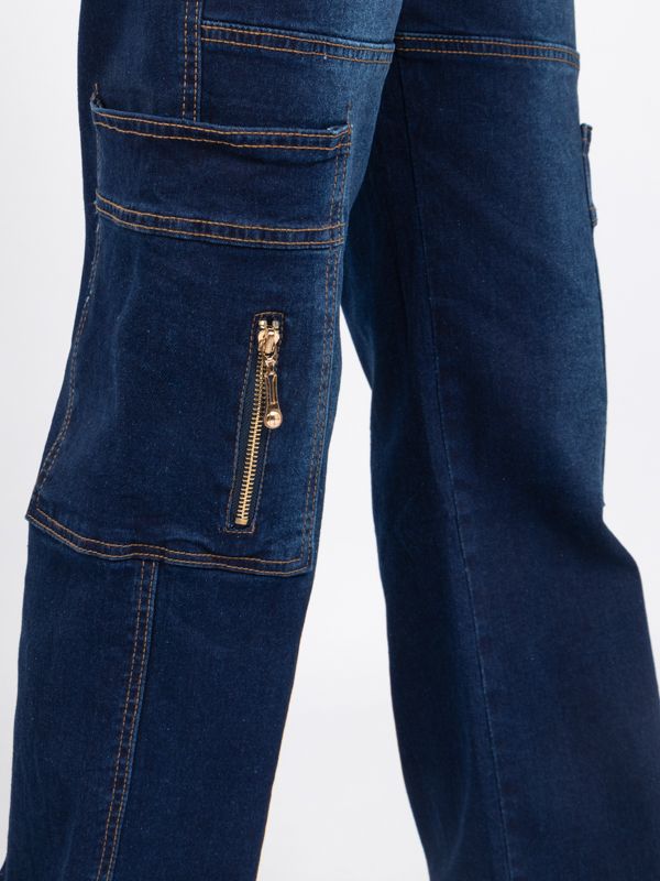 Cargo Jean Bota recta con bolsillos laterales 3053