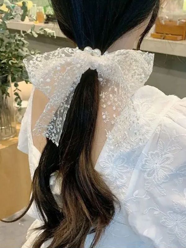 Paquete de 3 Moñas en encaje con Perlas CB-01