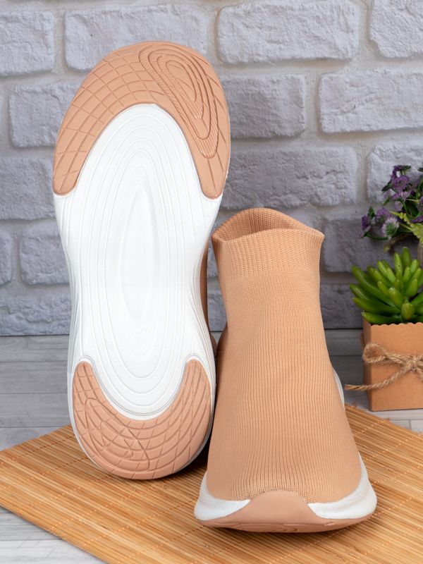 Tenis Deportivos tipo Bota sin cordones EH01