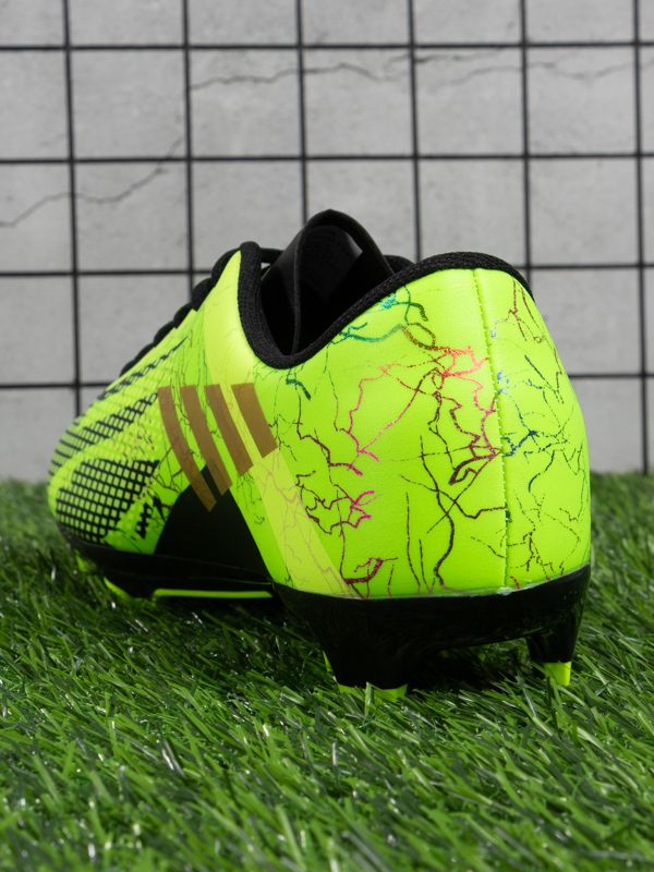 Guayos Diamond Pattern style F39M