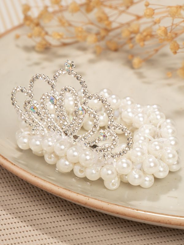 Moñita de Perlas en Forma de Corona