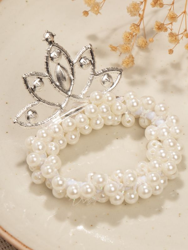 Moña con Perlas e Imitación de Gema Brillante