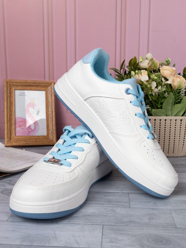 Zapatilla Retro Urbana con Diseño Grabado PU19