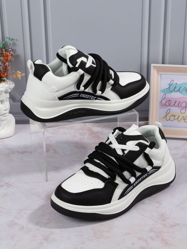 Zapatilla tipo Skate Thick Laces PU28BW