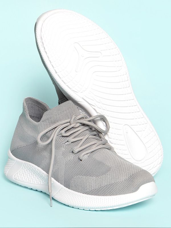 Tenis de dama estilo zapatillas con diseño CA14