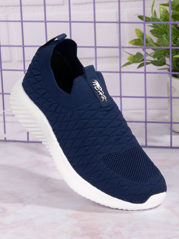 Tenis Laceless Ultra-Soft Mujer 020W