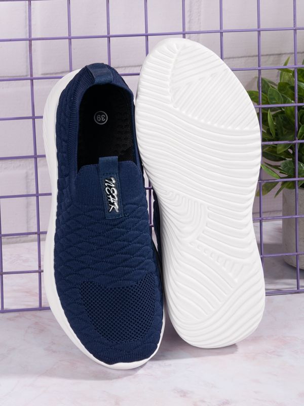 Tenis Laceless Ultra-Soft Mujer 020W