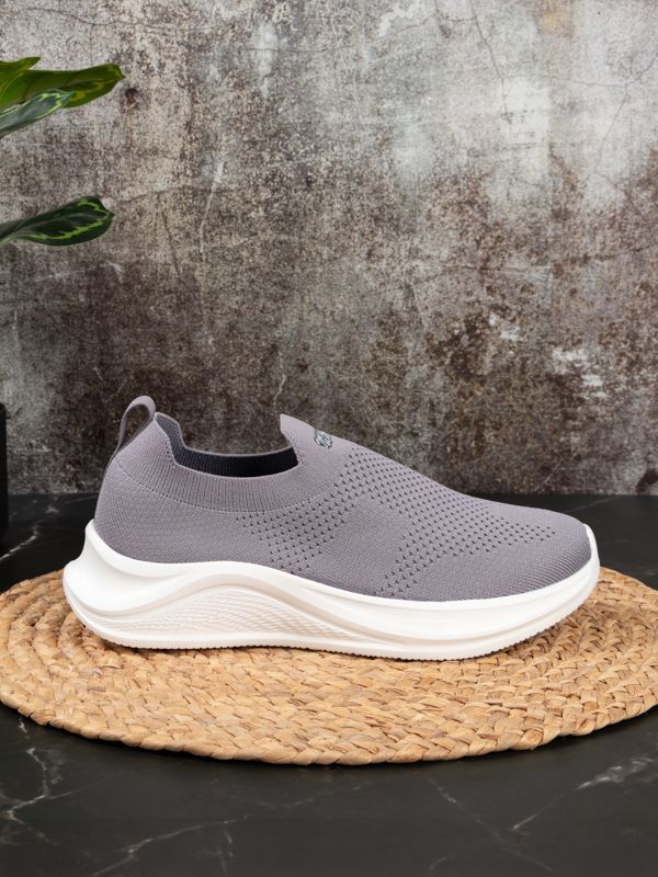 Tenis Casual Comfort Laceless 012M