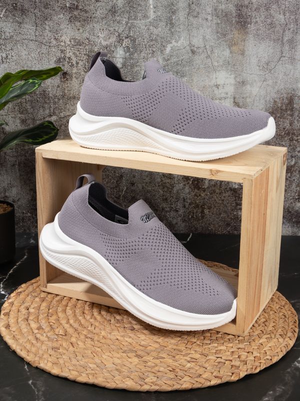 Tenis Casual Comfort Laceless 012M