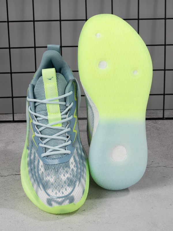 Tenis Basket Ultra Boost PRO B01HM