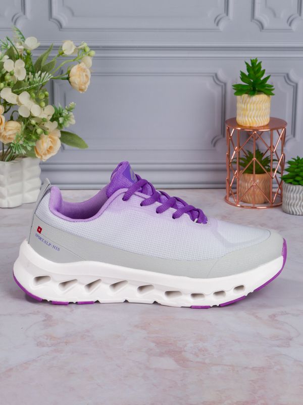 Tenis Hollow sole Light Fresh XNY021W