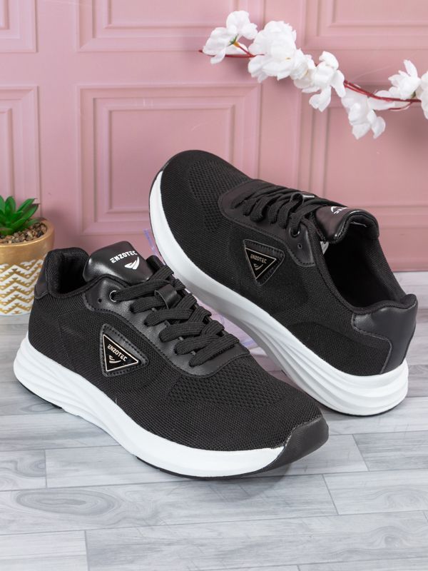Tenis Triangle Shield estilo Sport E20W