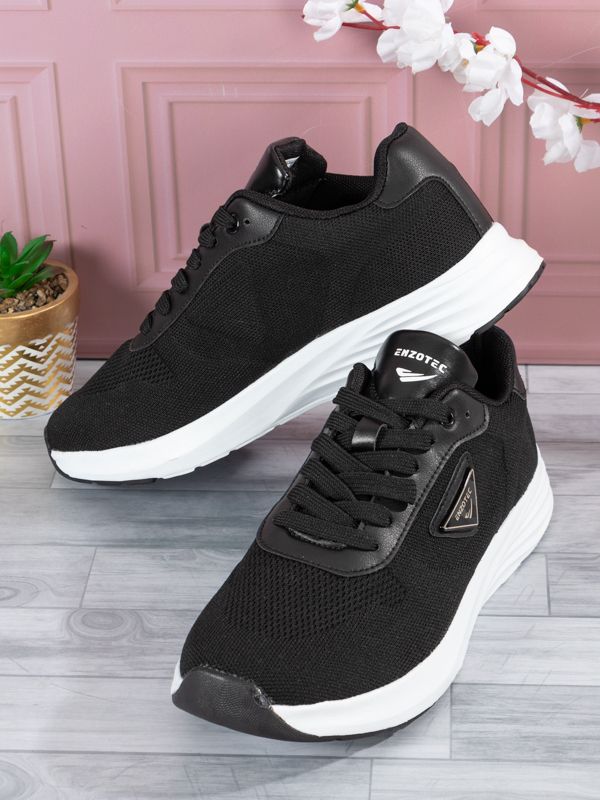 Tenis Triangle Shield estilo Sport E20W
