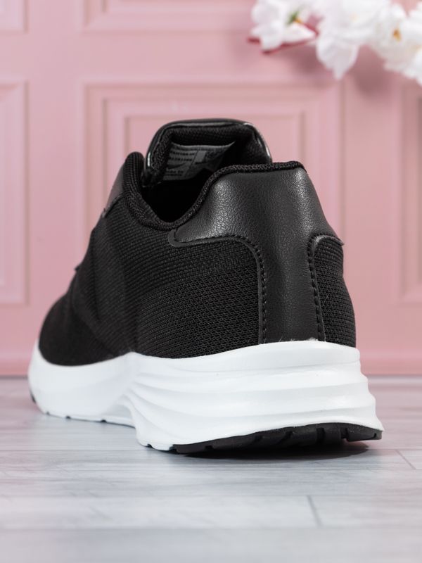 Tenis Triangle Shield estilo Sport E20W