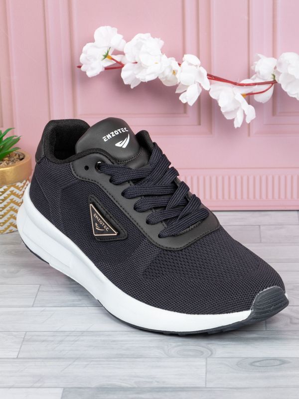 Tenis Triangle Shield estilo Sport E20W