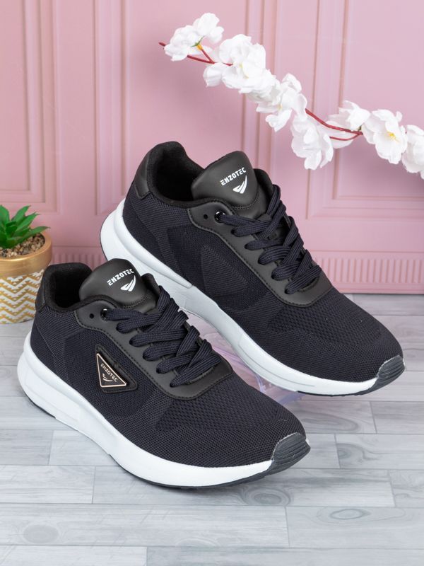 Tenis Triangle Shield estilo Sport E20W