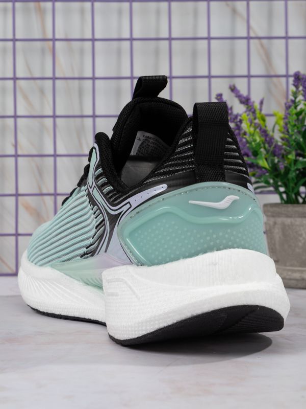 Tenis Runner Inner Sphere D035W