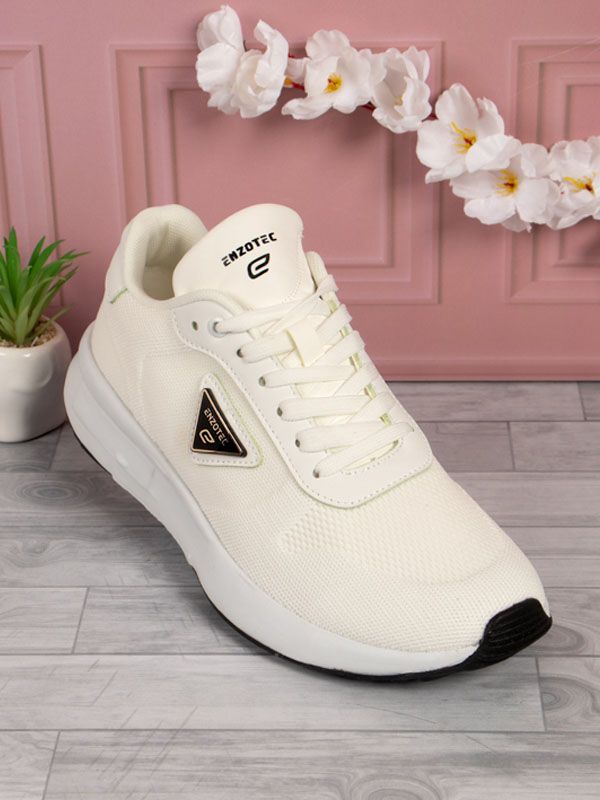 Tenis Triangle Shield estilo Sport E20W