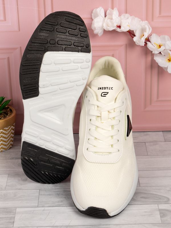 Tenis Triangle Shield estilo Sport E20W