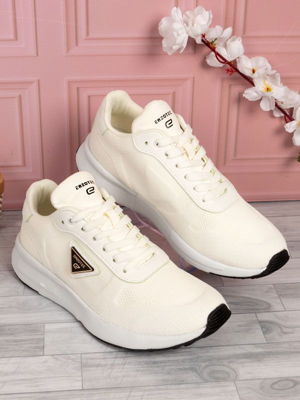 Tenis Triangle Shield estilo Sport E20W
