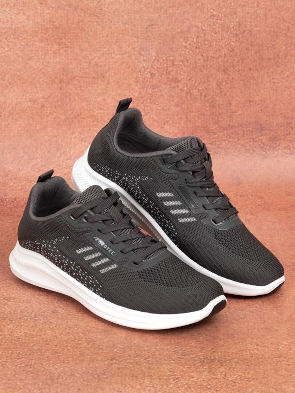Tenis para Hombre estilo Sport con líneas 650M