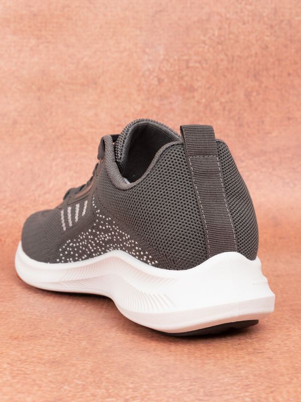 Tenis para Hombre estilo Sport con líneas 650M