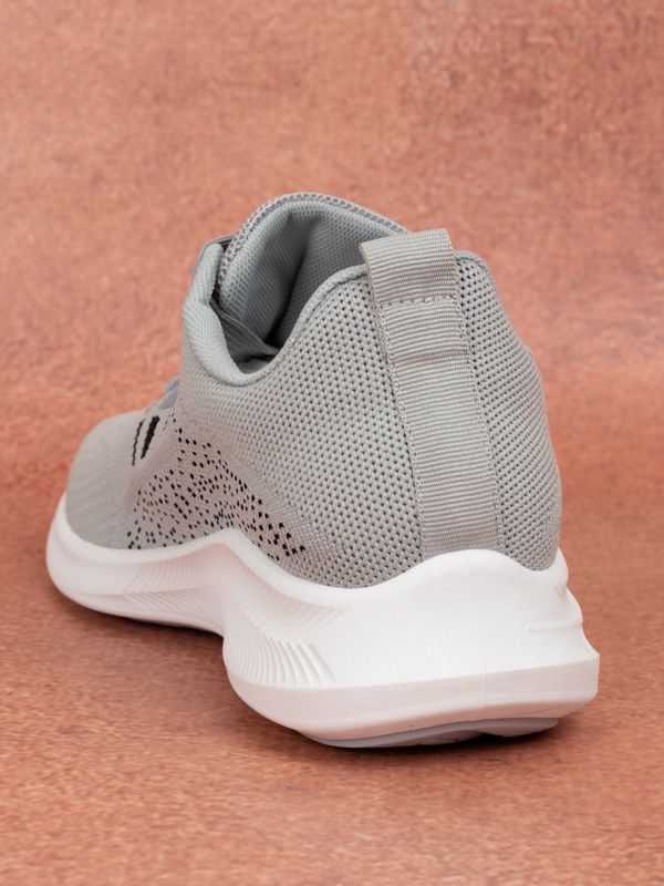Tenis para Hombre estilo Sport con líneas 650M