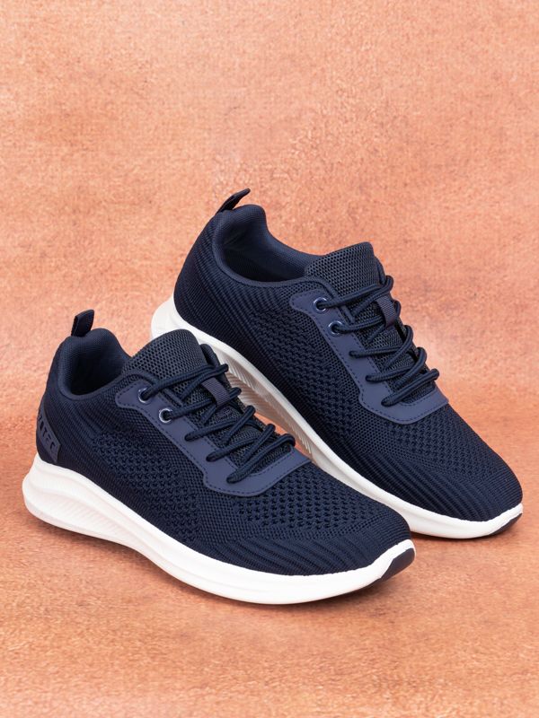 Hombre tenis online