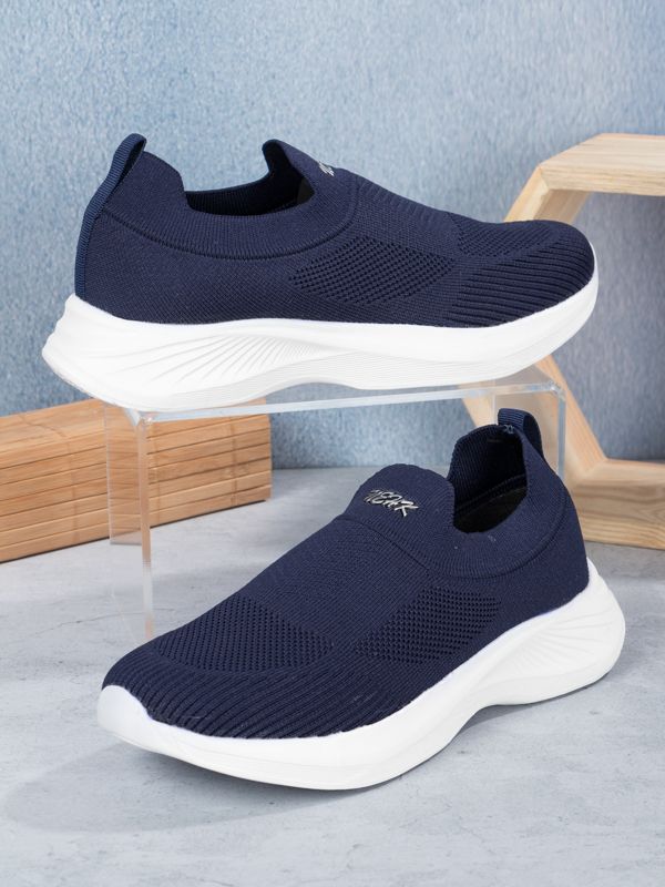 Tenis Daily Wear sin cordones para hombre 016M