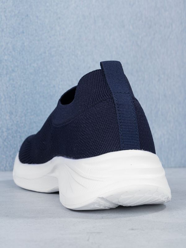 Tenis Daily Wear sin cordones para hombre 016M