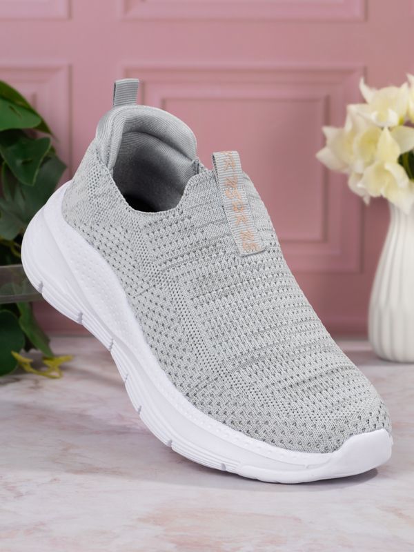 Tenis Relaxed Laceless style DL083W