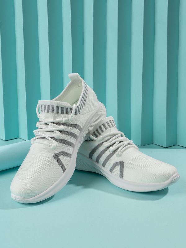Tenis para dama tipo zapatillas con diseño C072