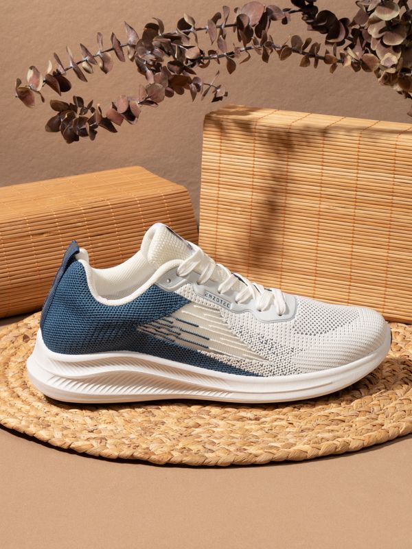 Tenis Blade Cut estilo Runner para Mujer 658