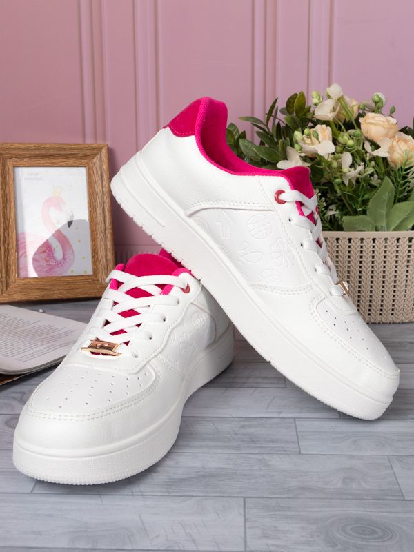 Zapatilla Retro Urbana con Diseño Grabado PU19