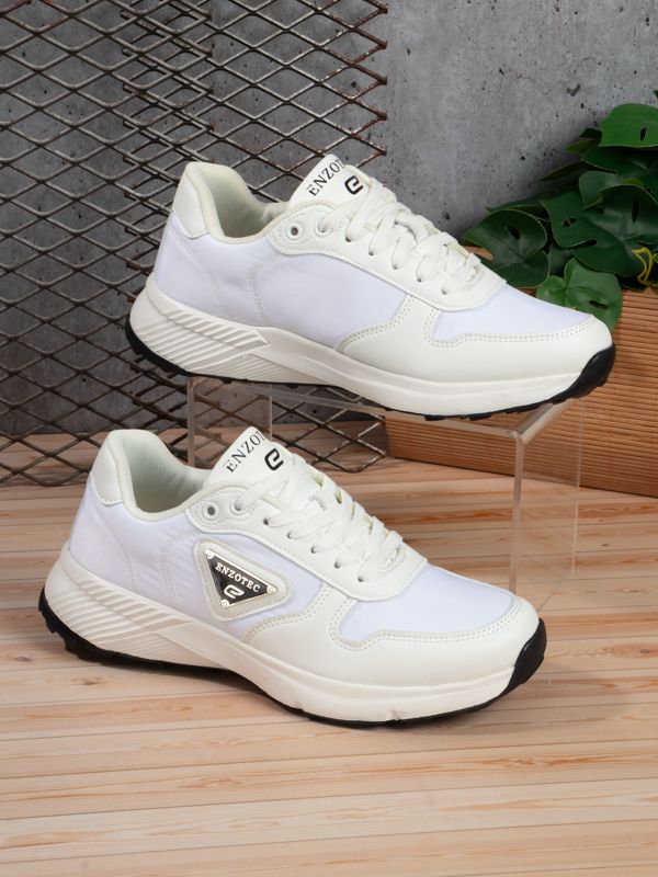 Tenis Runner Triangle Shield ED65M
