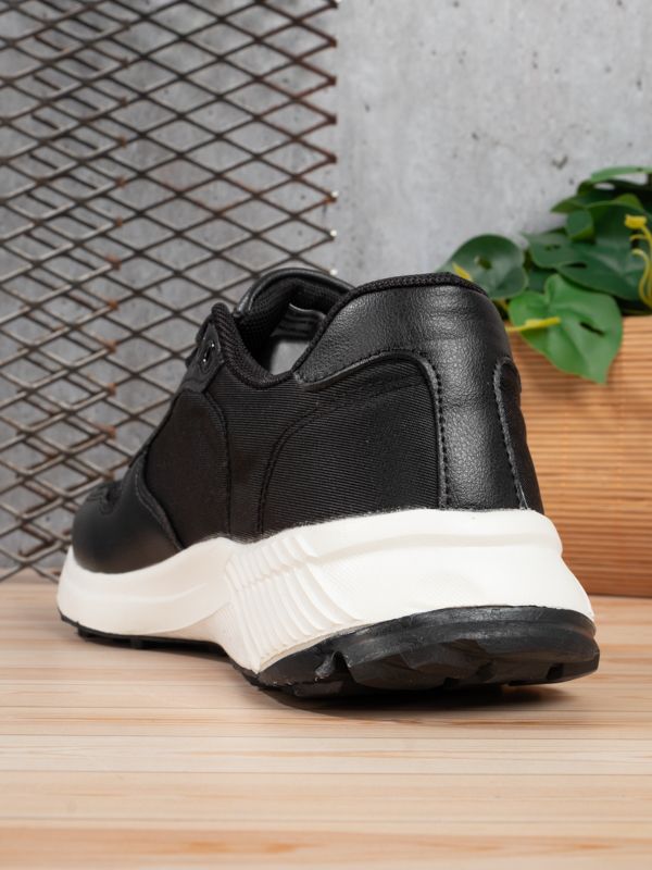 Tenis Runner Triangle Shield ED65M
