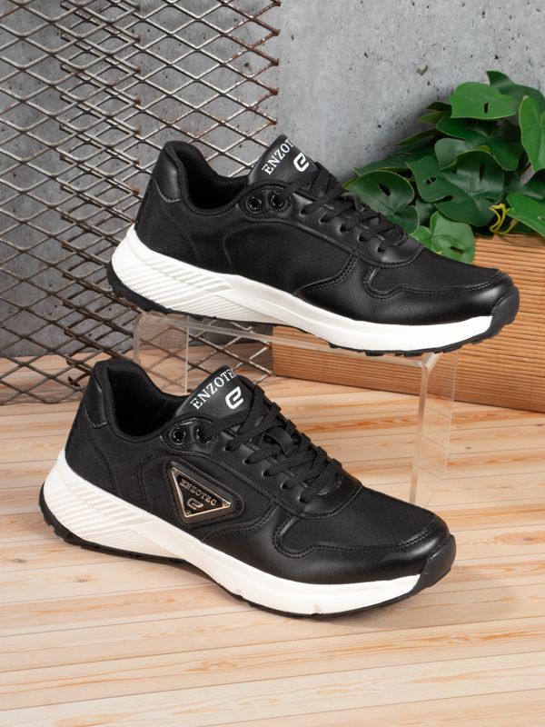 Tenis Runner Triangle Shield ED65M