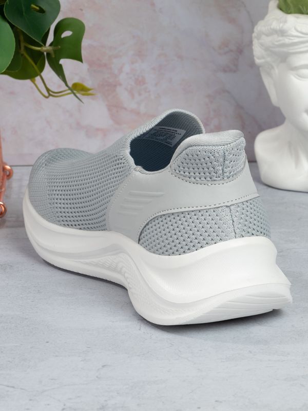 Tenis Relaxed Laceless Ladies D076W