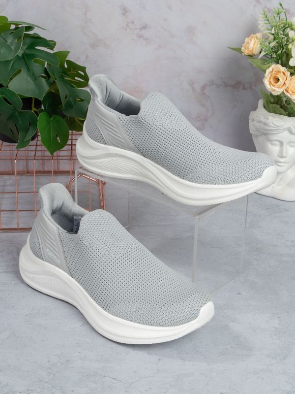 Tenis Relaxed Laceless Ladies D076W