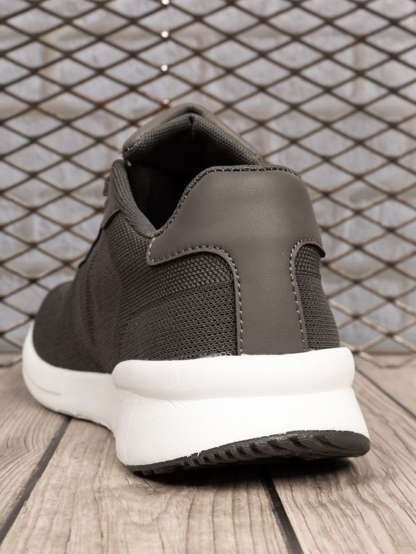 Tenis Sport Shield tipo Runner E28M
