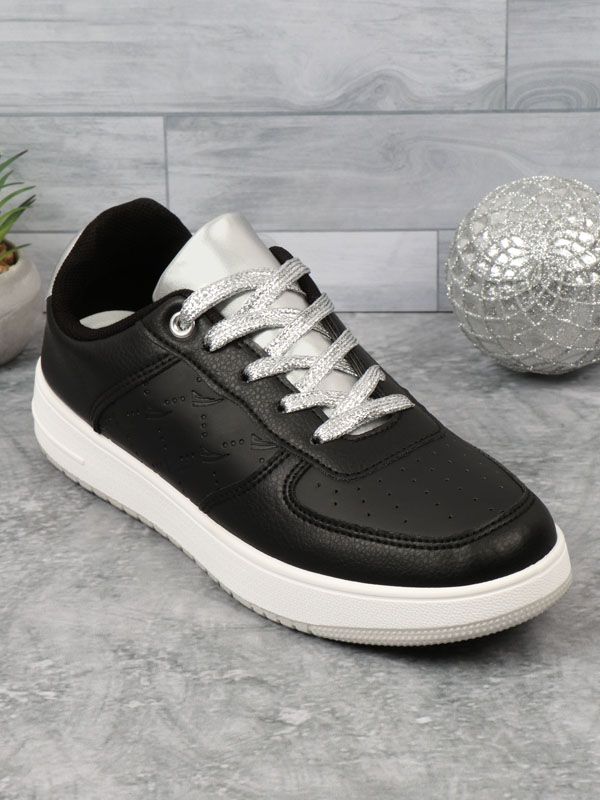 Zapatilla Retro Urbana con Diseño Grabado PU19
