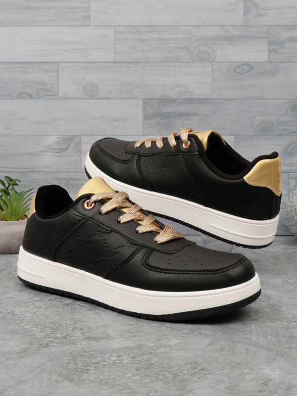 Zapatilla Retro Urbana con Diseño Grabado PU19
