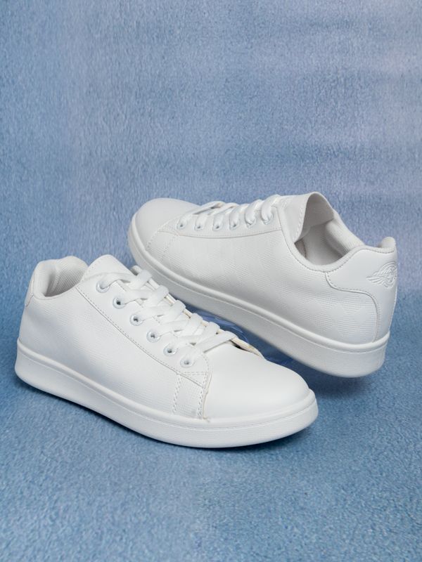 Zapatilla estilo urbano con Diseño en Rombos PU18