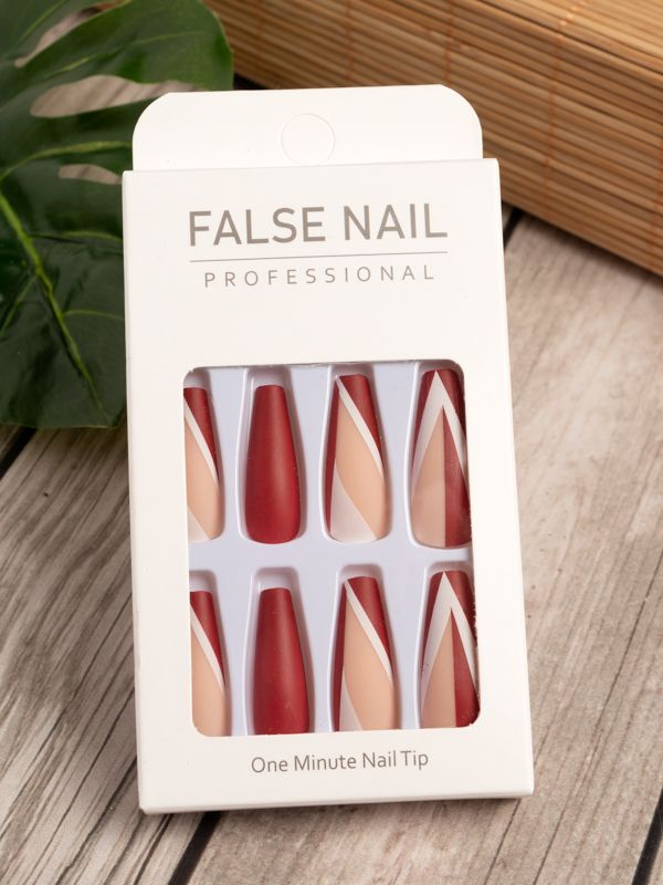 Uñas Reutilizables Artificiales Con Líneas y Detalle De Pedrería Z399