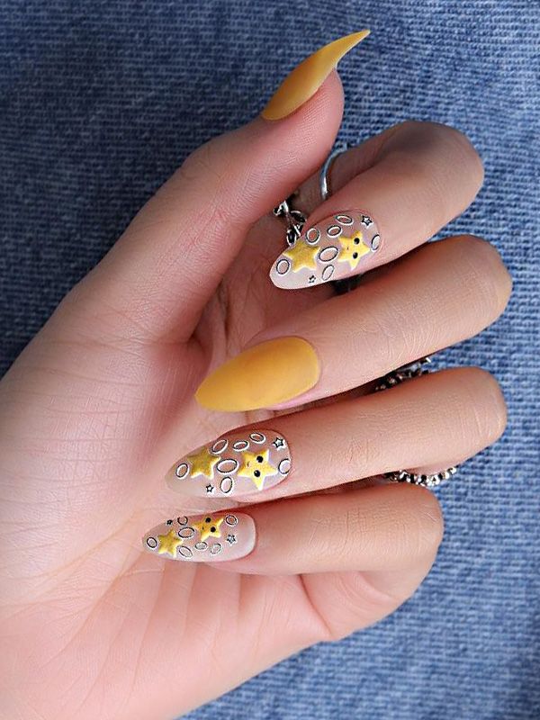 Uñas Artificiales Reusables Decorado Amarillo con Relieve XZ162