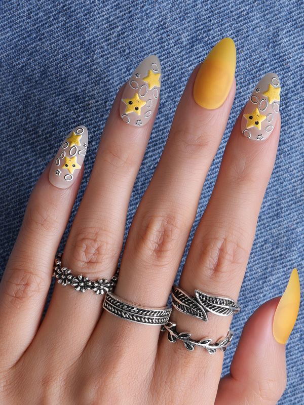 Uñas Artificiales Reusables Decorado Amarillo con Relieve XZ162