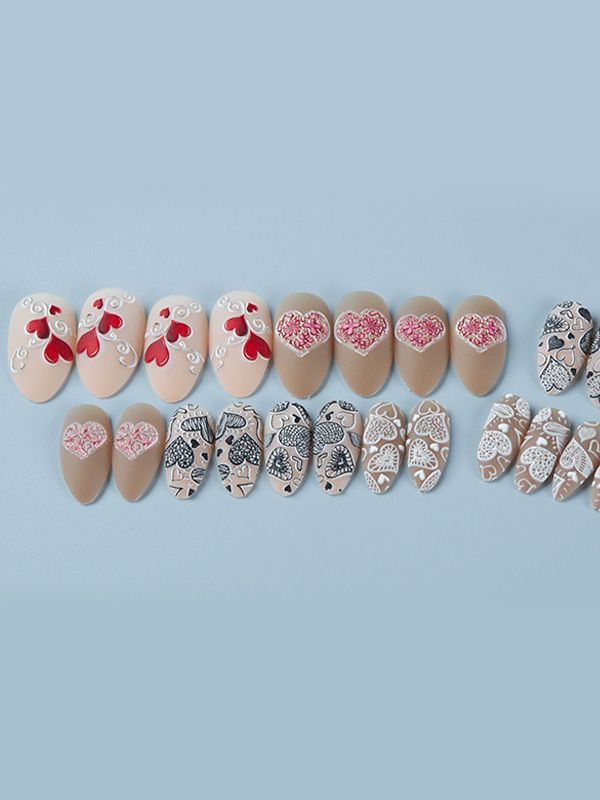 Uñas Falsas Reutilizables Diseño Corazones con Relieve XZ167