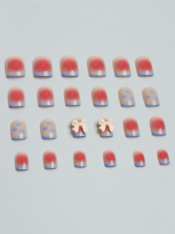 Uñas Reusables Falsas Decorado Francés con Corazones XZ074