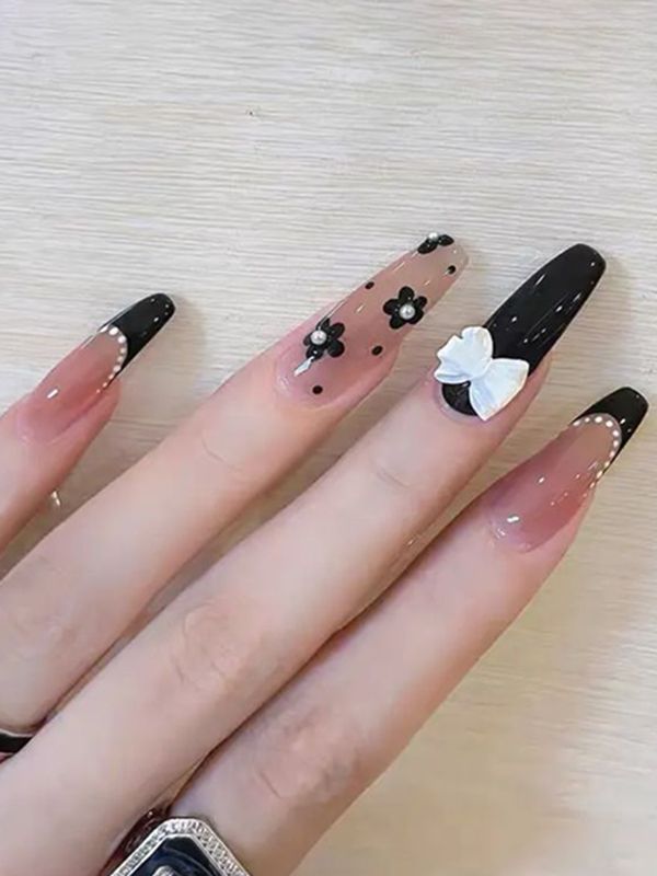 Uñas Acrílicas Reutilizables Con Moños y Perlas Z064
